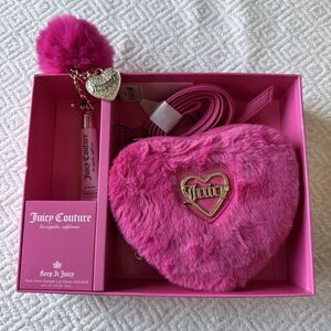 New Juicy Couture Hot Pink Mini Faux Fur Heart Purse & Credit Card Holder Set